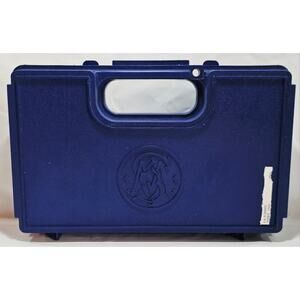 Smith & Wesson Sigma Series Model SW40C Factory Original Blue Hardshell Case .40